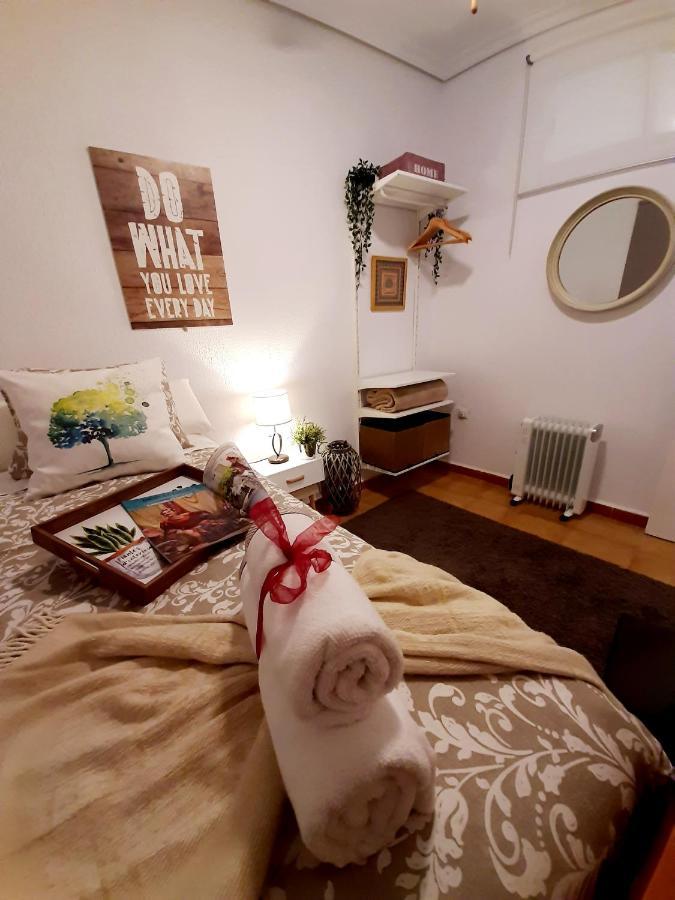 Bohemian & Suites Catedral -Parking Séville Extérieur photo